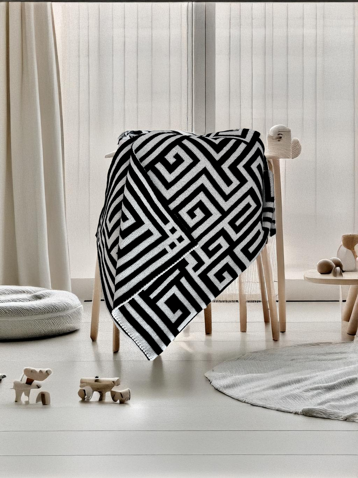 Maze Knit  Blanket