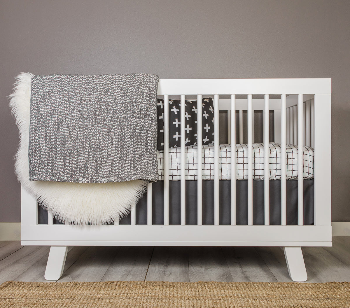 Babyletto hudson outlet crib skirt